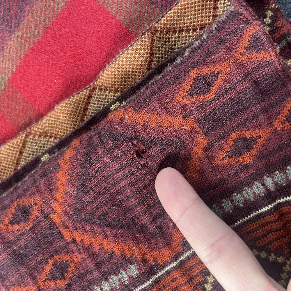 Pendleton Scarf Mens One Size Red Southwestern Knit Wool Neck Warmer Pattern